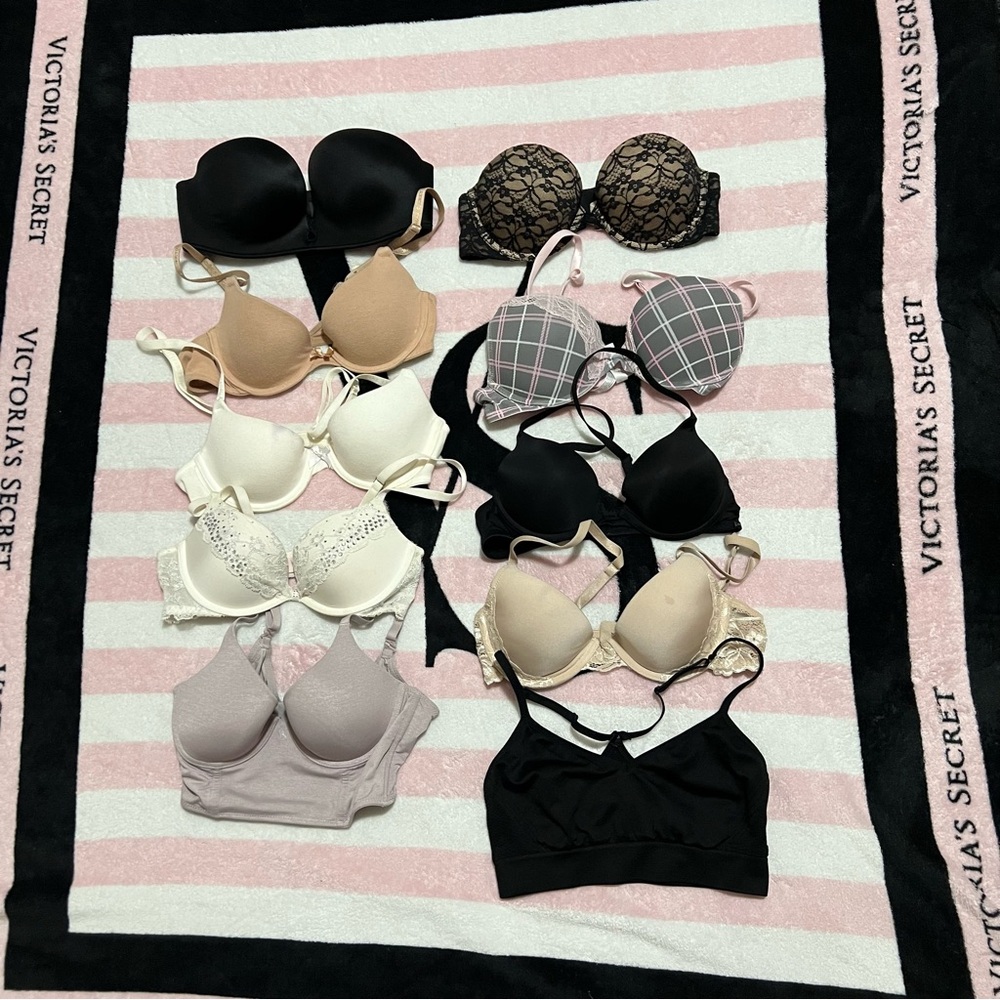 Victoria Secret and others lot bra size 32B